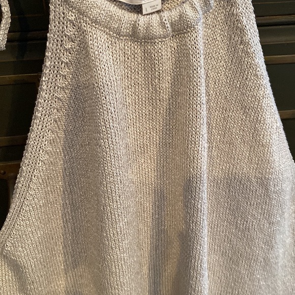 Loft Cutaway Tank - Picture 2 of 4